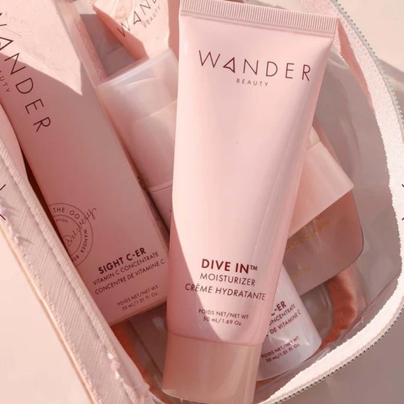 NWT 💕 Wander Beauty Dive In Moisturizer - Picture 4 of 6